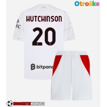 Otroške Nogometnih dresov AC Milan Omari Hutchinson #20 Gostujoči 2026-27 Kratki rokavi (+ hlače)